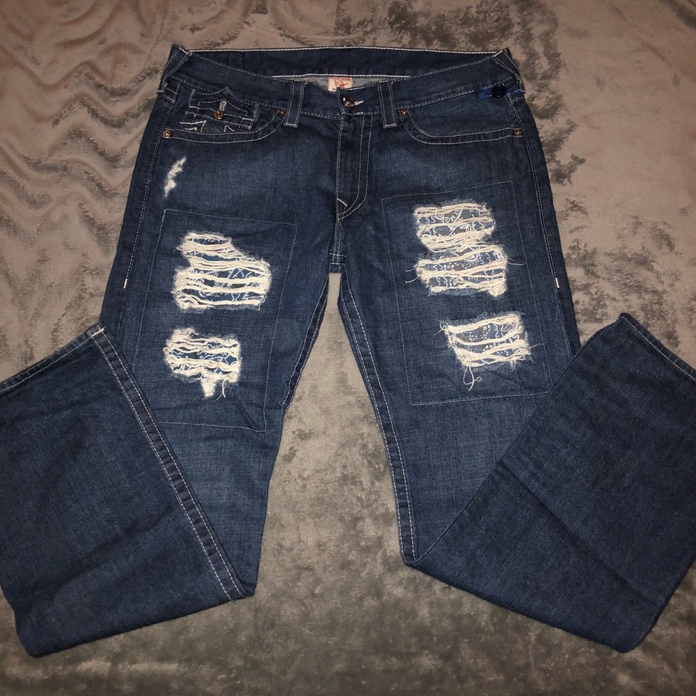 Men’s True Religion Ripped Jeans
